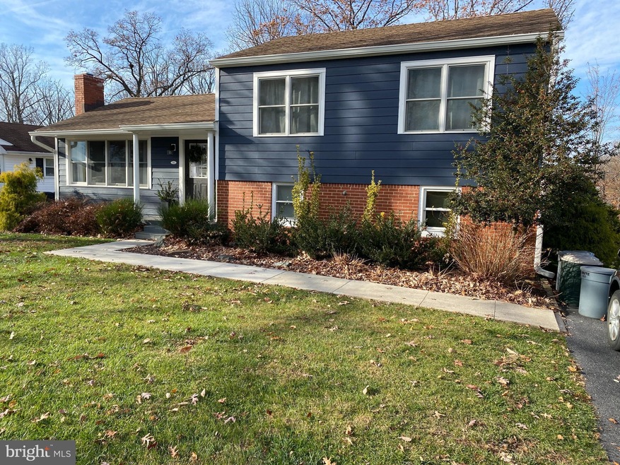 1816 Dunwoody Rd, Parkville, MD 21234 - photo 1