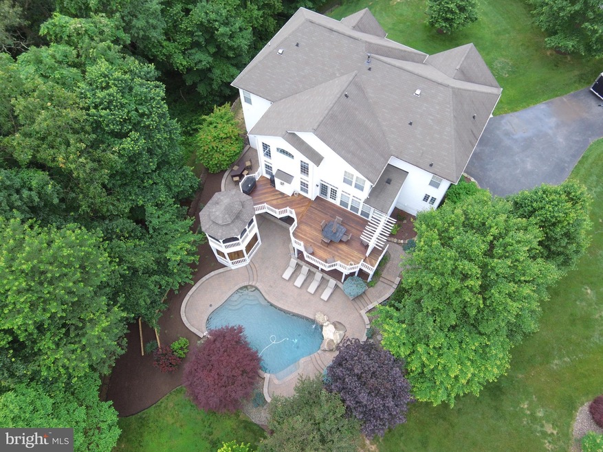 707 Conservatory Dr, Sykesville, MD 21784 - photo 1