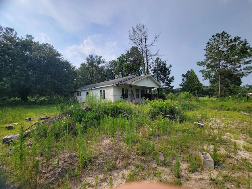 1381 Gausetown Rd, Kingstree, SC 29556 - photo 1