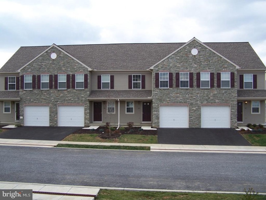 162 Harvest Mill Ln, Palmyra, PA 17078 - photo 1