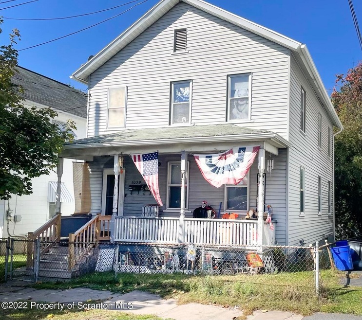 1039 N Irving Ave, Scranton, PA 18510 - photo 1