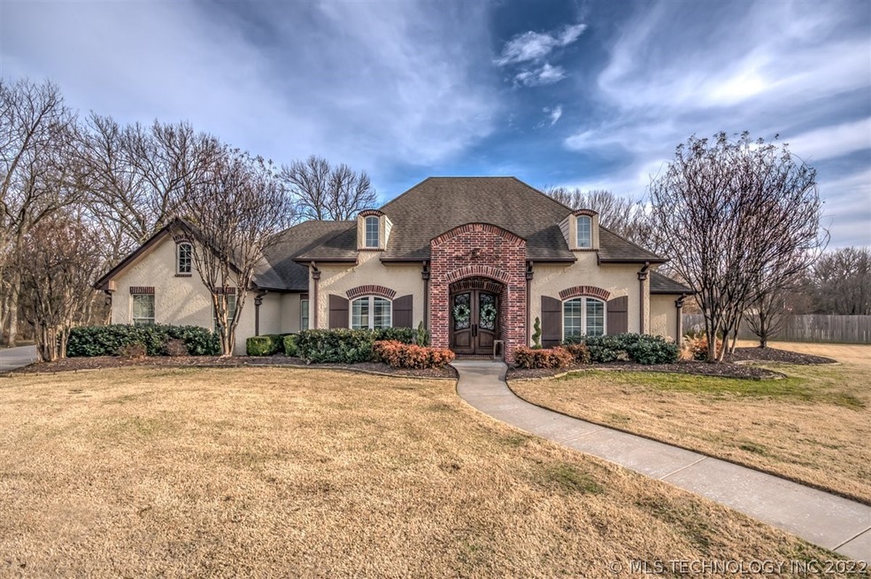 2915 Montrose Ct, Bartlesville, OK 74006 - photo 1