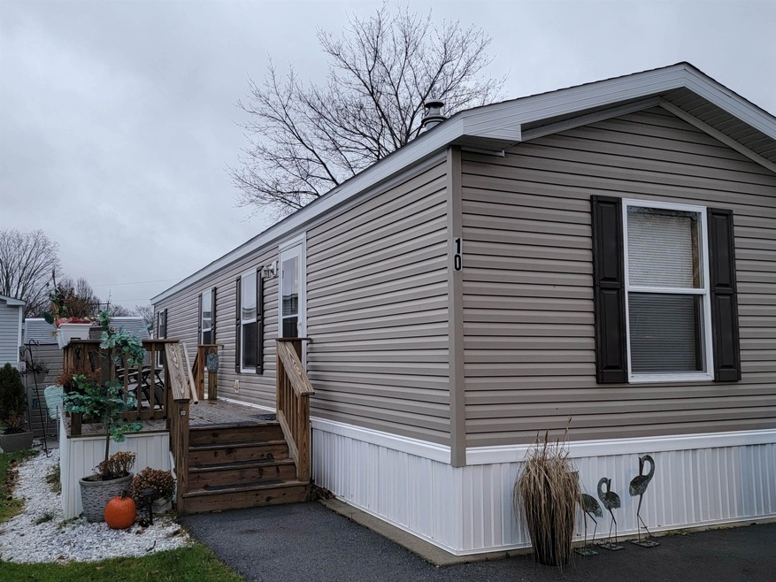 10 Blackberry Place, Kittery, ME 03904 - photo 1