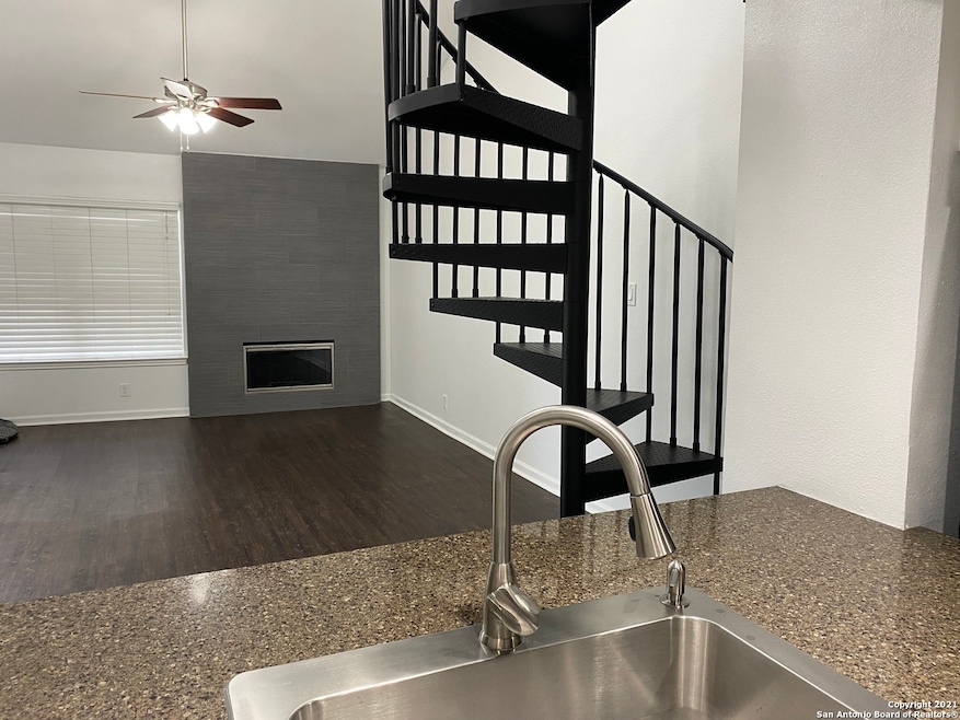 For Rent $1,150/month