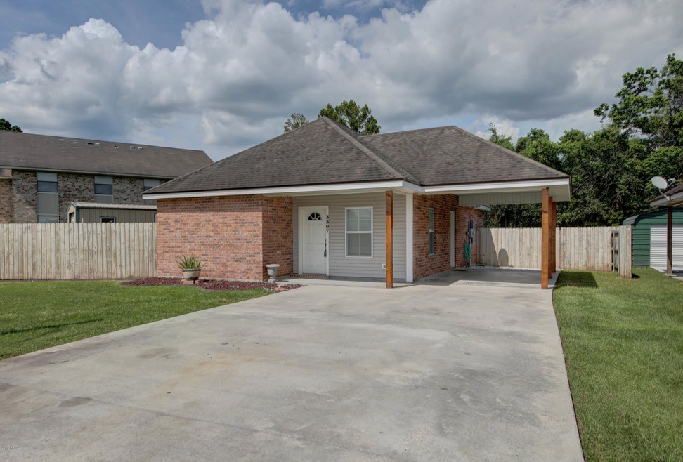3807 Willow Bend_