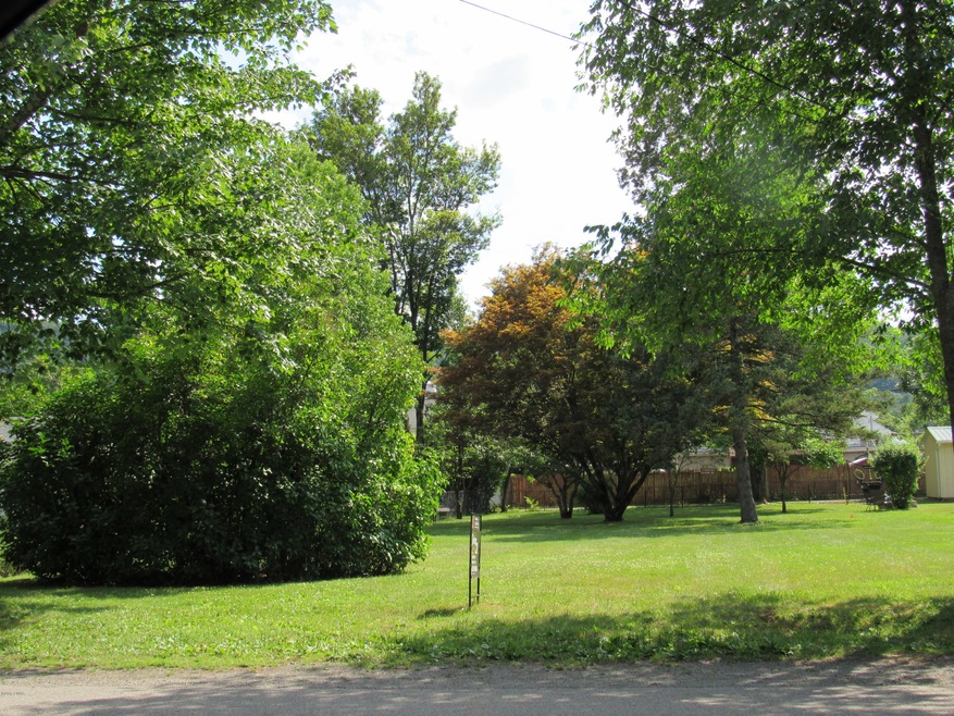Lot 646 W Ann St, Milford, PA 18337 - photo 1