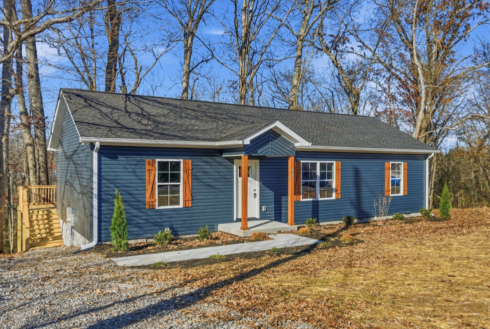 1010 Madalyn Way, Portland, TN 37148 - photo 1