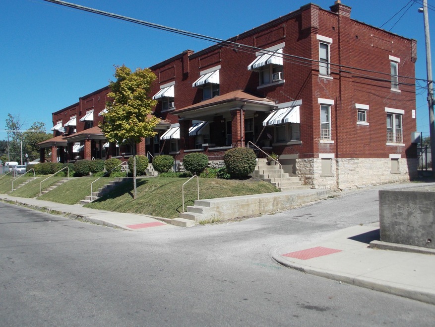 822 Studer Ave, Columbus, OH 43206 - photo 1