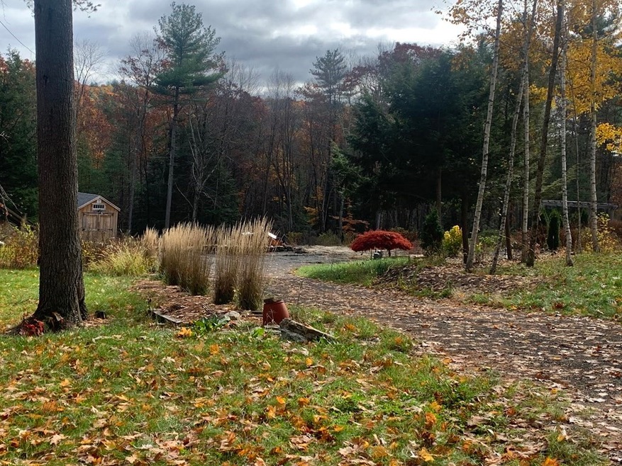 17 Whitaker Rd, New Salem, MA 01355 - photo 1