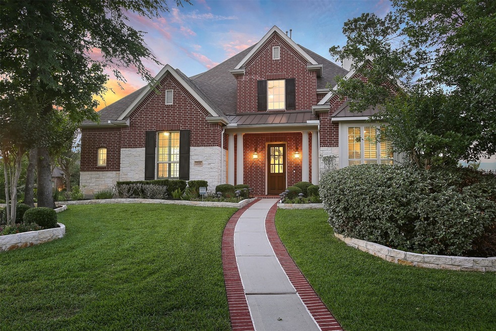 215 Greylake Place, the Woodlands, TX 77354 - photo 1