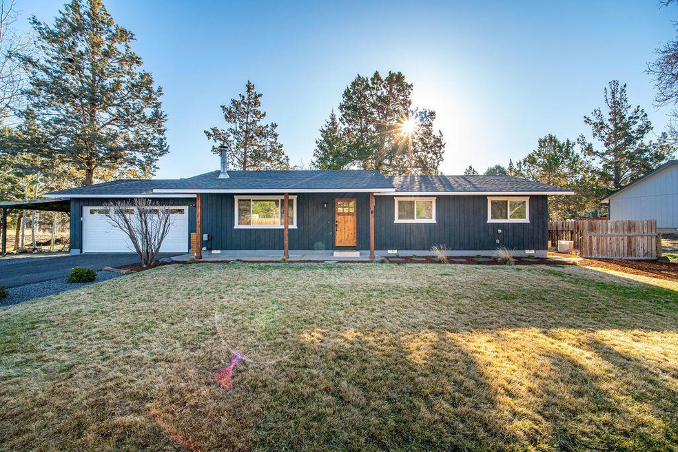 63634 Hunters Cir, Bend, OR 97701 - photo 1