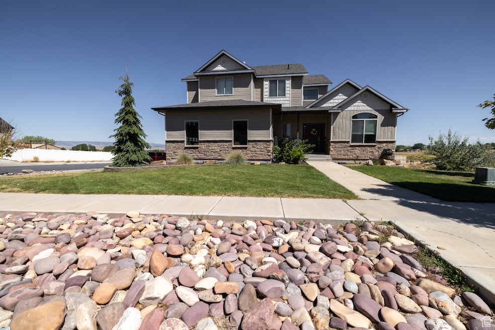 For Sale $505,000 • Co-Listing Agent