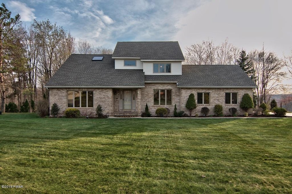 106 Elmwood Dr, Moscow, PA 18444 - photo 1