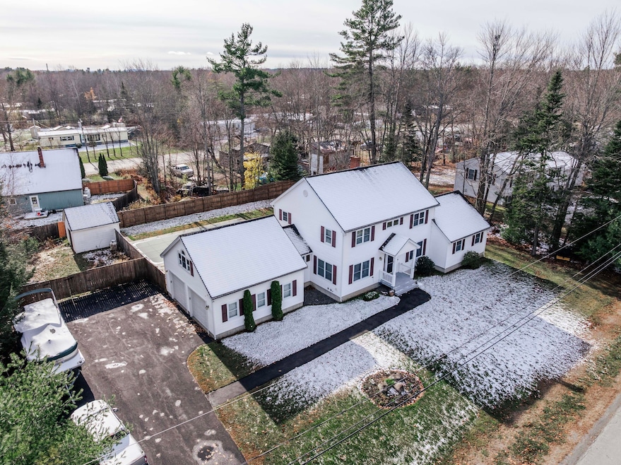 19 Cunningham Ln, Milford, ME 04461 - photo 1