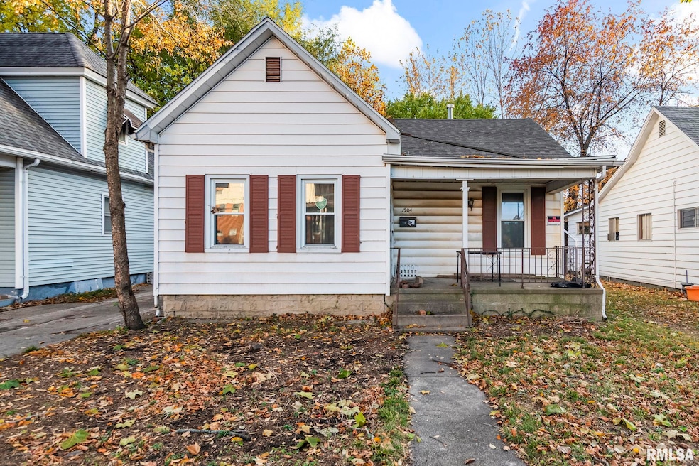1504 E Phillips St, Springfield, IL 62702 - photo 1