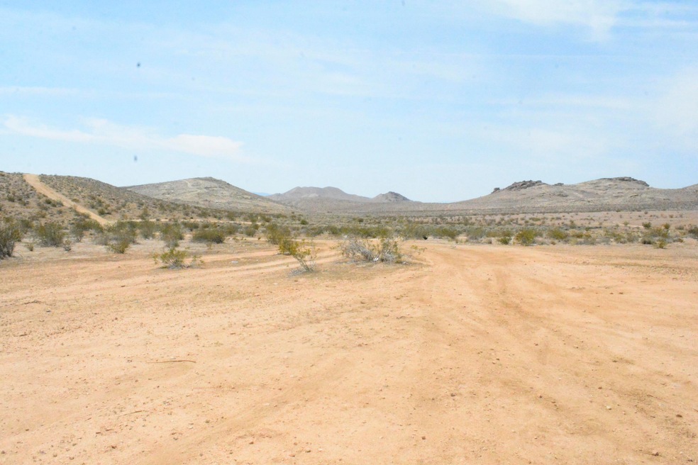 0 Vic Mojave Tropico Rd & Dawn unit 22003675, Rosamond, CA 93560 - photo 1