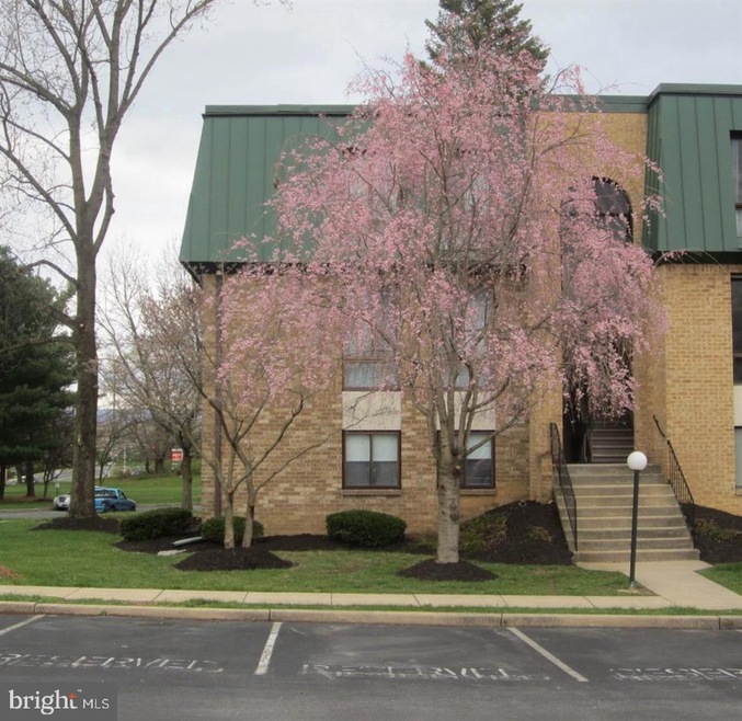 1000 Brinker Dr unit 101, Hagerstown, MD 21740 - photo 1