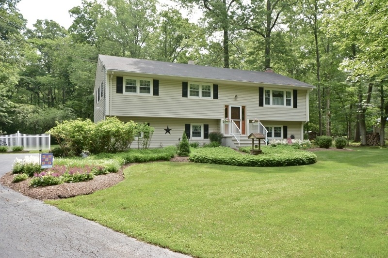 136 Hammar Rd, Flemington, NJ 08822 - photo 1