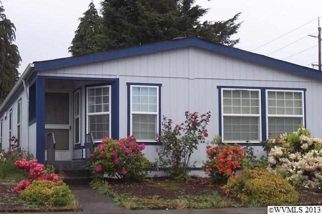 5111 10th St SE, Salem, OR 97306 - photo 1