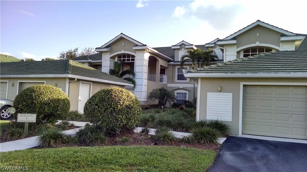 Low Condo Fees Include Water/Sewer
