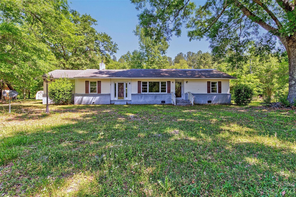 251 State Road 1878, Riegelwood, NC 28456