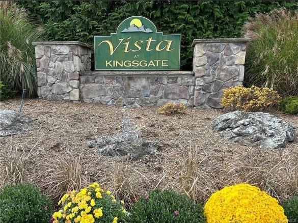 21 Kings Ct unit C30U, Nanuet, NY 10954 - photo 1