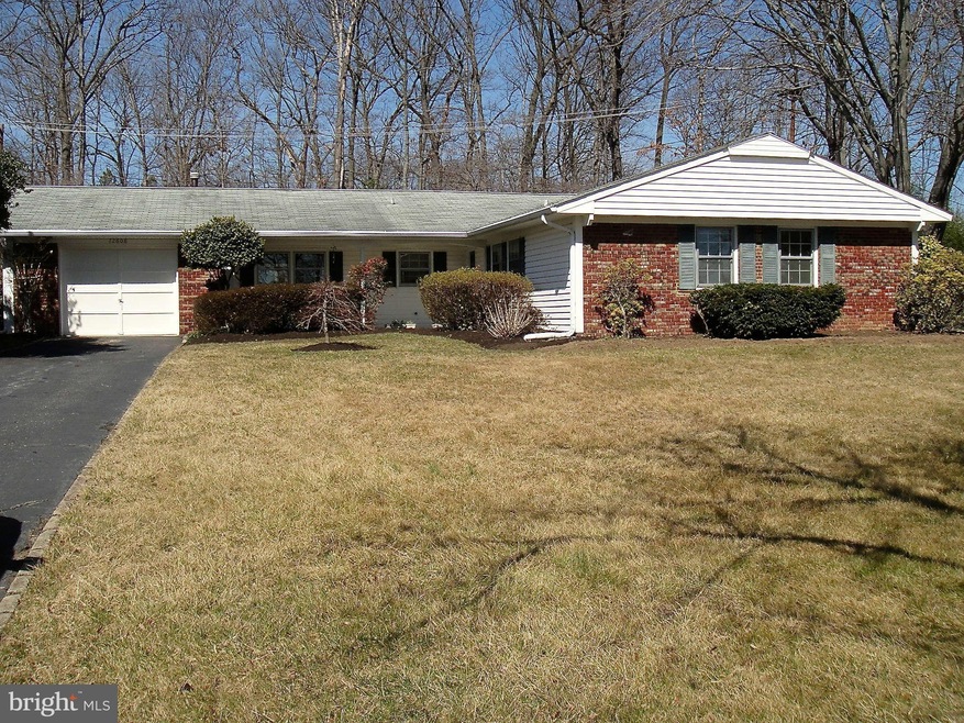 12608 Crimson Ct, Bowie, MD 20715 - photo 1
