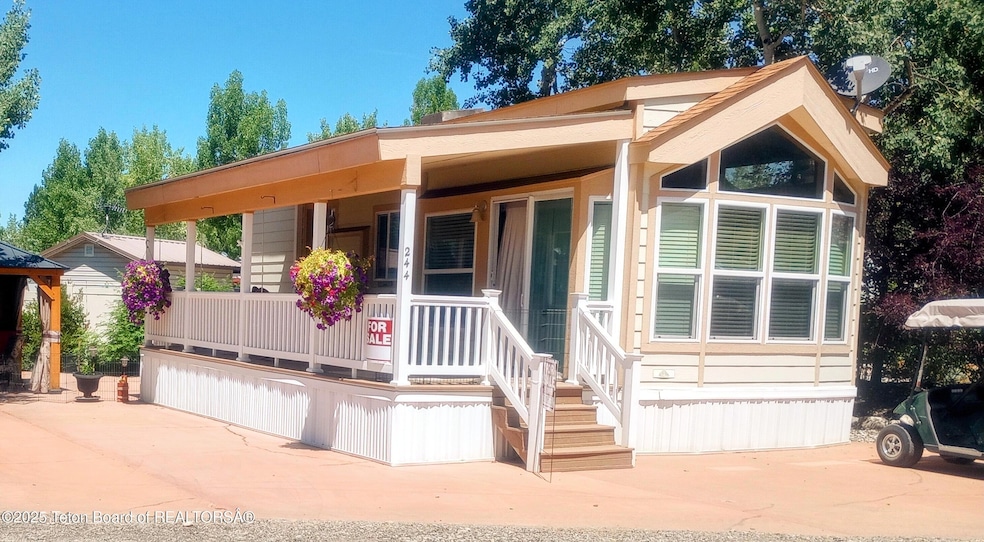For Sale $289,000 • Co-Listing Agent