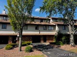 720 Hewitt Ln unit 60, New Windsor, NY 12553 - photo 1