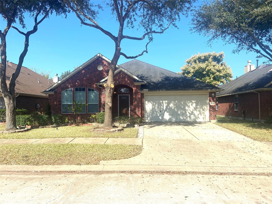 8226 Terrace Brook Dr, Houston, TX 77040 - photo 1