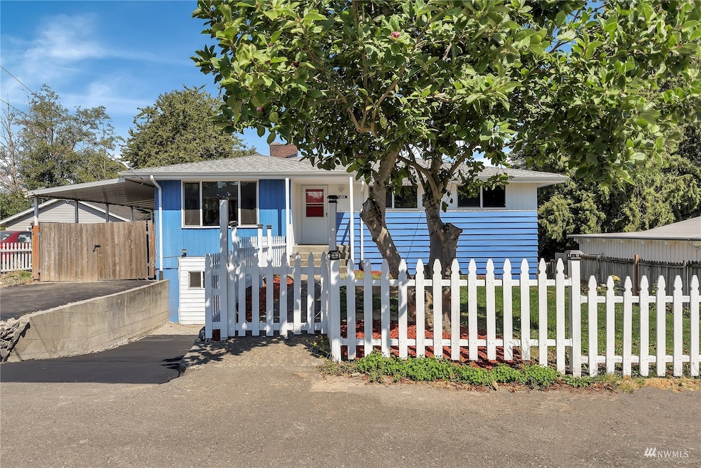 4306 S 140th St, Tukwila, WA 98168 - photo 1