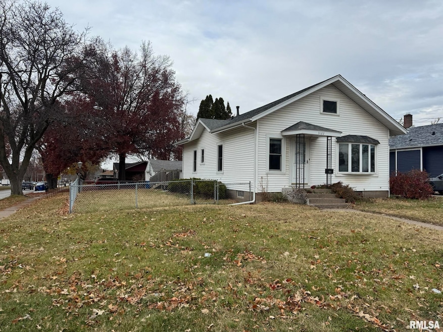 3122 W Locust St, Davenport, IA 52804 - photo 1