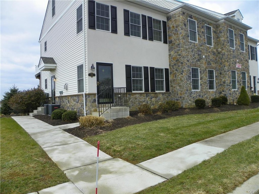 1814 Merlot Dr unit A, Easton, PA 18045 - photo 1