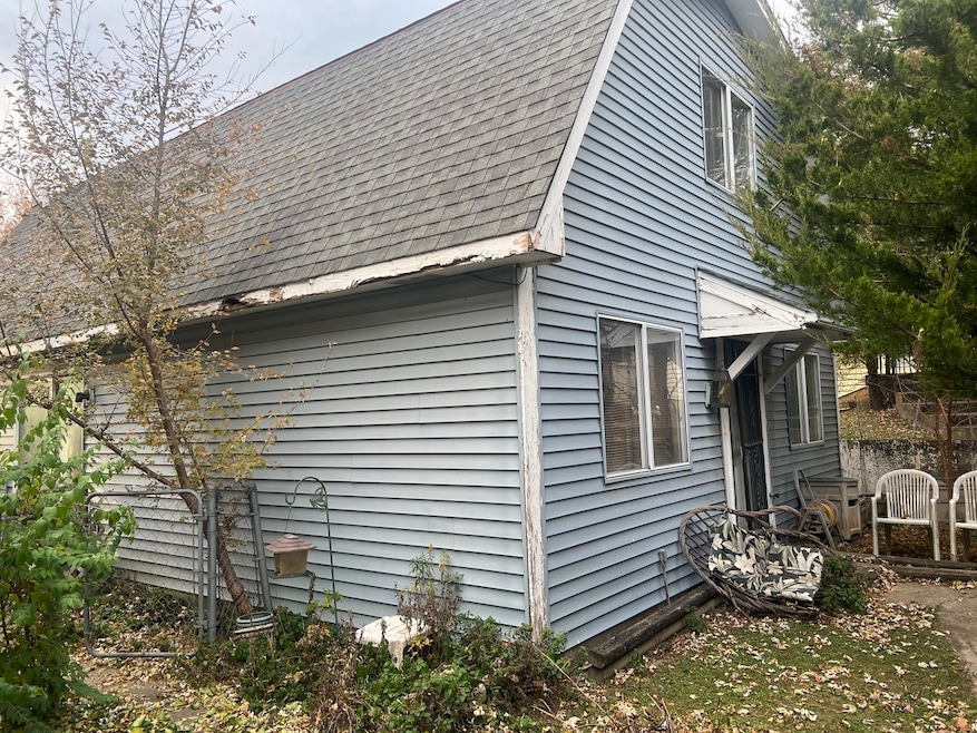 209 Bunker Hill Dr, Bolingbrook, IL 60440 - photo 1