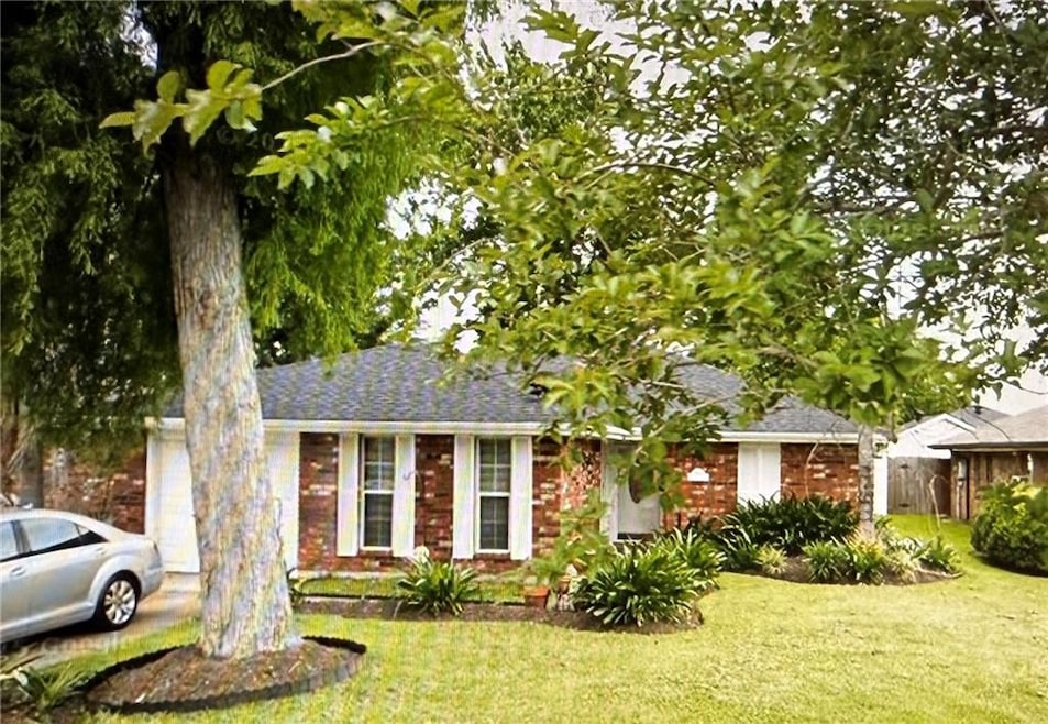 448 Pellerin Dr, Kenner, LA 70065 - photo 1