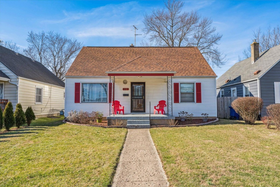 0-web-or-mls-929-ruby-ave
