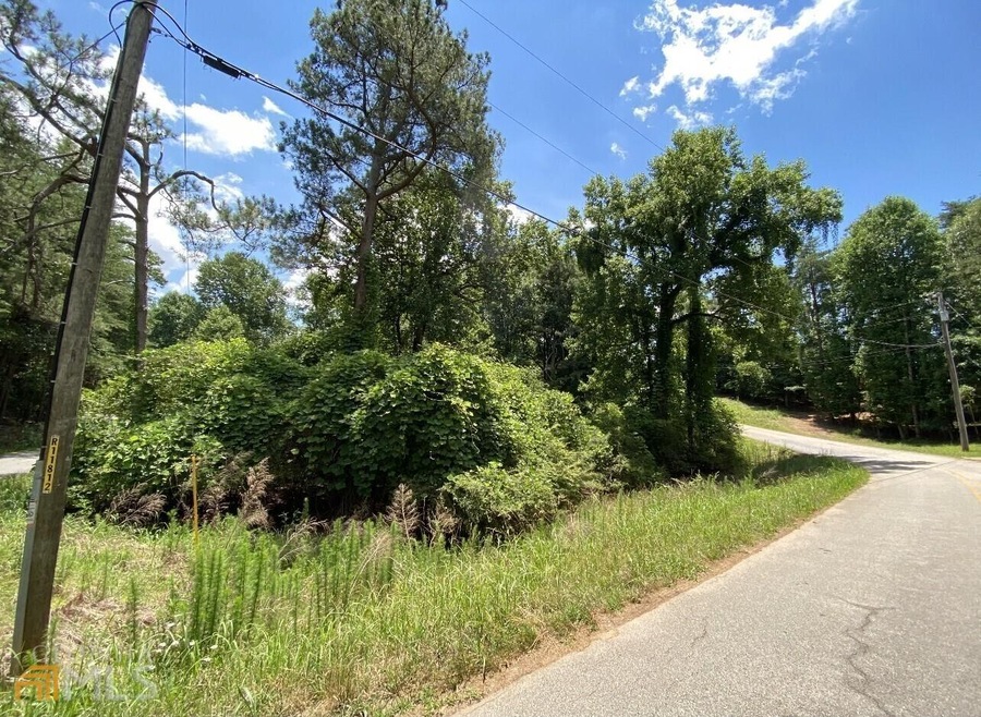 3504 Robinson Rd, Gainesville, GA 30506 - photo 1