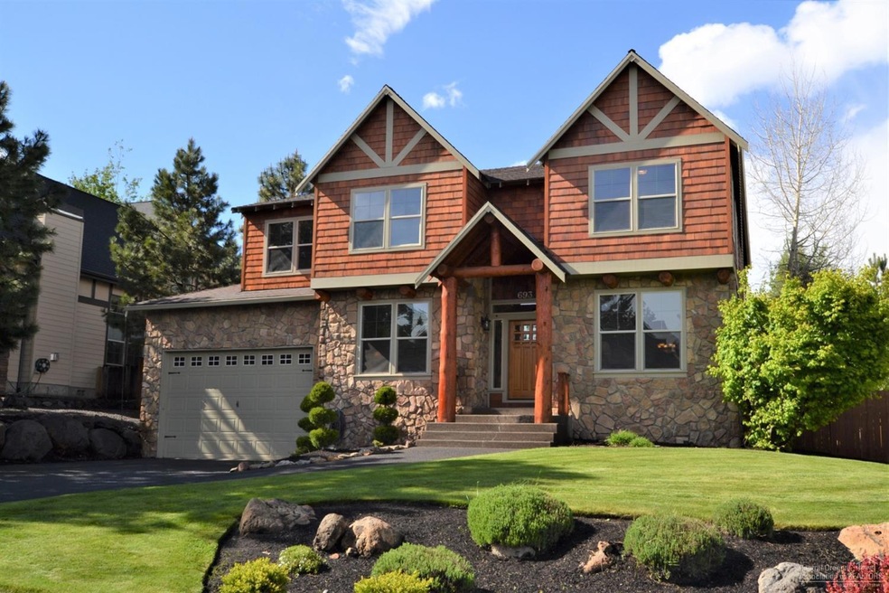 693 NW Powell Butte Loop, Bend, OR 97701 - photo 1