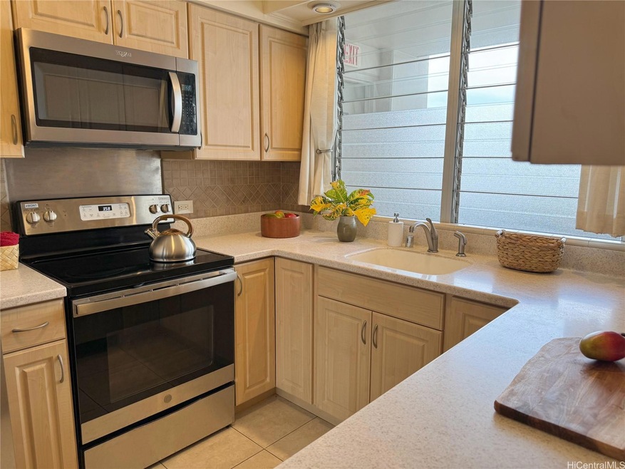 Sold $599,999 • Co-Listing Agent