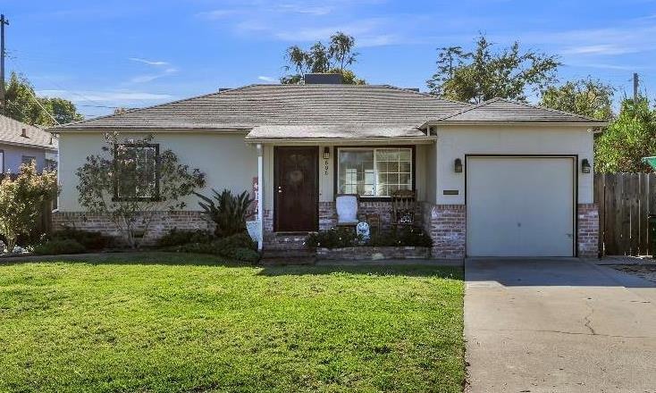 606 W Turner Rd, Lodi, CA 95240 - photo 1