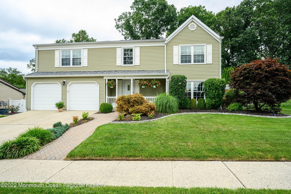77_Concord_Cir-2