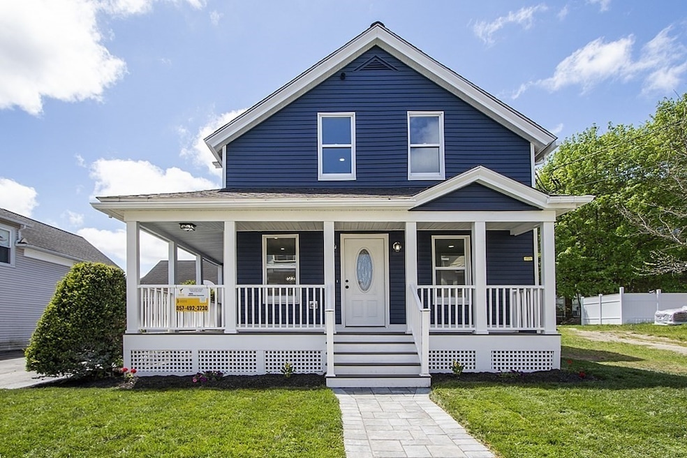 9 Wakefield St, Webster, MA 01570 - photo 1