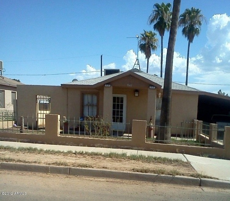 adams st
