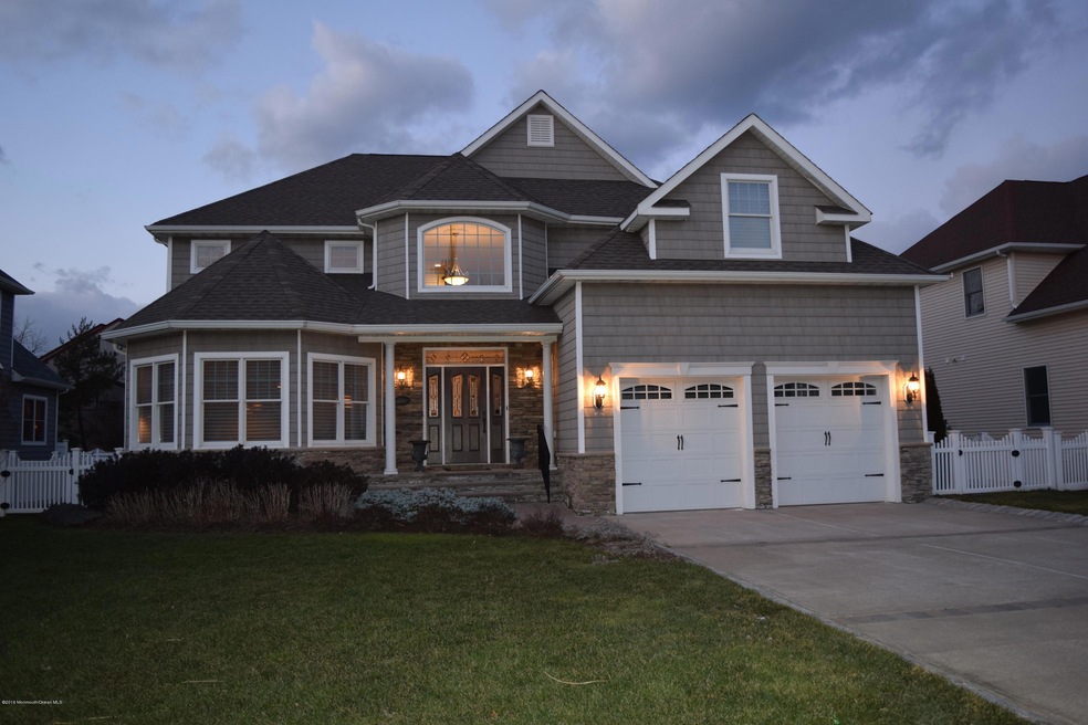 17 Rivergate Way, Long Branch, NJ 07740 - photo 1