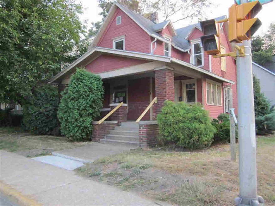 129 N 3rd St, Elkhart, IN 46516 - photo 1