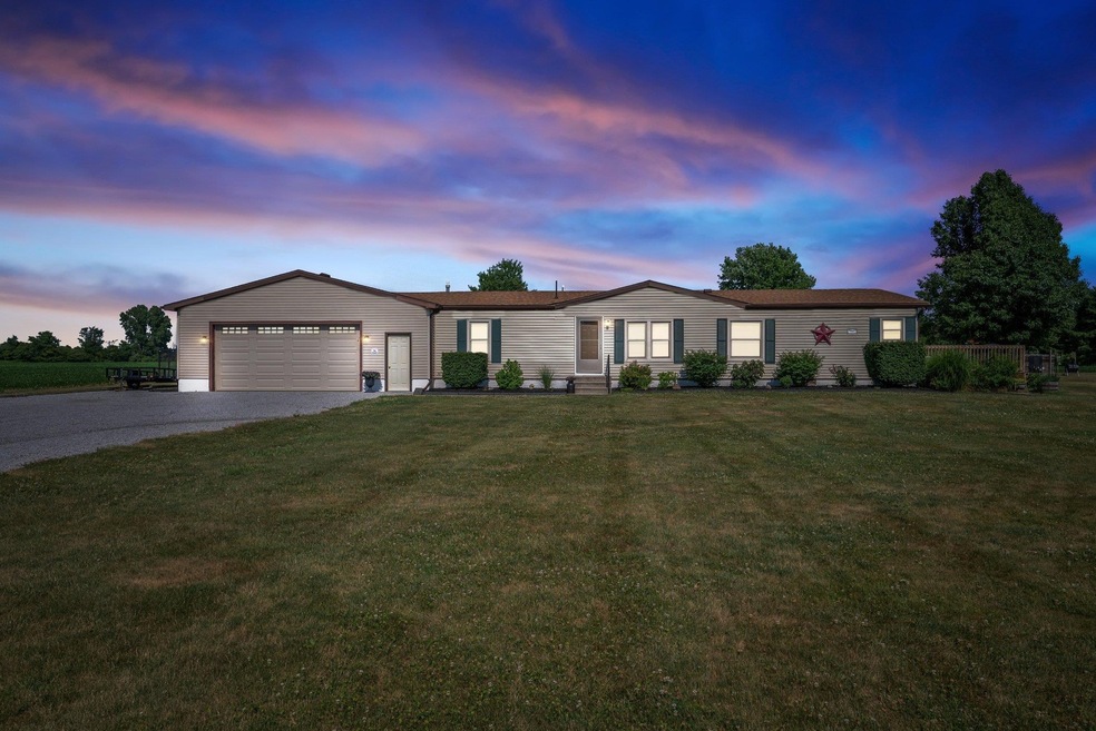 1485 N 200 E, Huntington, IN 46750 - photo 1