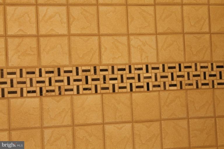 530 Gwynnwest Rd, Reisterstown, MD 21136 - photo 1