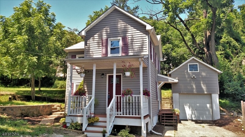 194 Belvidere Ave, Oxford, NJ 07863 - photo 1