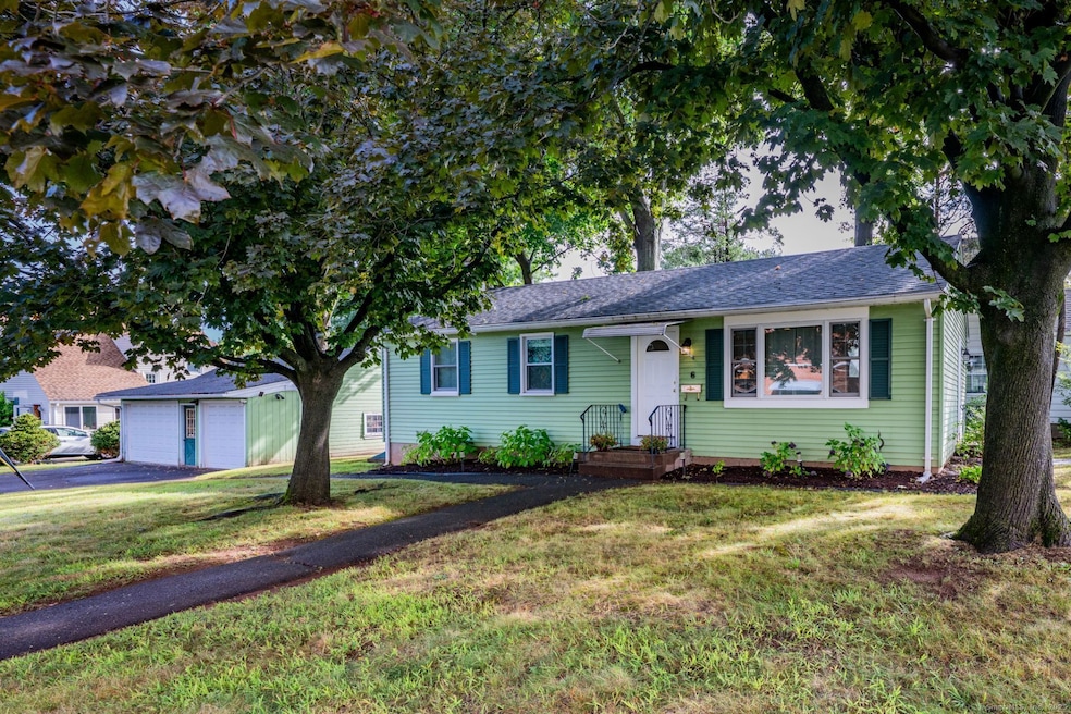 6 Center Ct, Newington, CT 06111 - photo 1