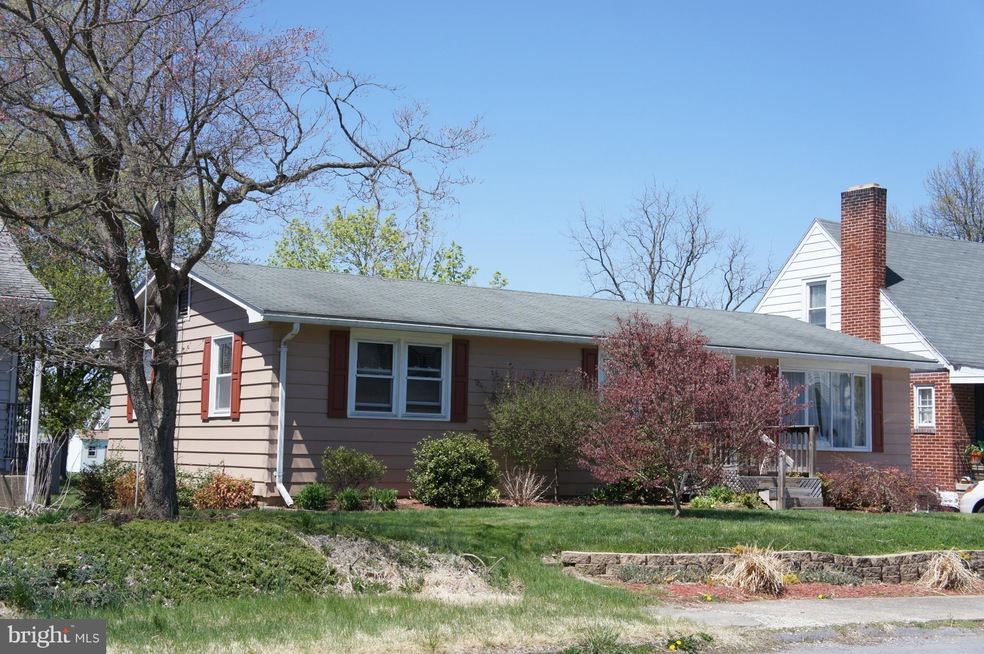 11008 Lincoln Ave, Hagerstown, MD 21740 - photo 1